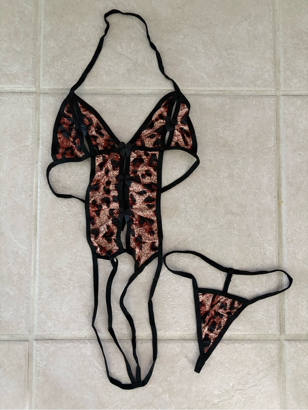 NEW Leopard Print Lace-Up Backless Lingerie Bodysuit with Matching Thong - S